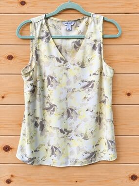 Nine West Pale Yellow & Gray Watercolor V-Neck Camisole